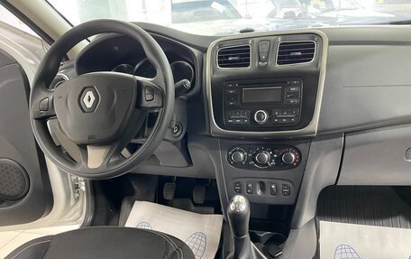 Renault Logan II, 2016 год, 870 000 рублей, 17 фотография