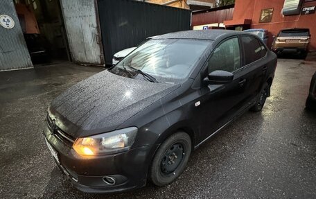 Volkswagen Polo VI (EU Market), 2012 год, 490 000 рублей, 2 фотография