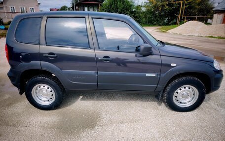 Chevrolet Niva I рестайлинг, 2012 год, 545 000 рублей, 17 фотография