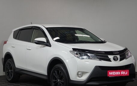 Toyota RAV4, 2015 год, 1 880 000 рублей, 3 фотография