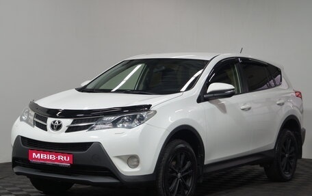 Toyota RAV4, 2015 год, 1 880 000 рублей, 1 фотография