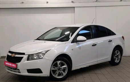 Chevrolet Cruze II, 2011 год, 599 000 рублей, 1 фотография