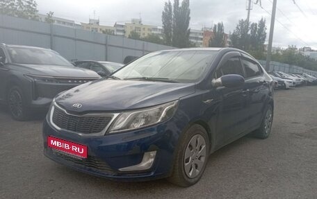 KIA Rio III рестайлинг, 2015 год, 730 000 рублей, 1 фотография