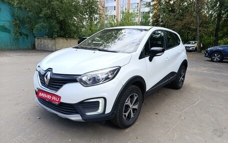 Renault Kaptur I рестайлинг, 2019 год, 1 350 000 рублей, 1 фотография