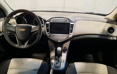 Chevrolet Cruze II, 2011 год, 599 000 рублей, 12 фотография