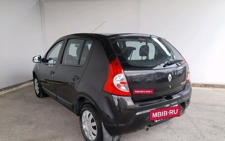 Renault Sandero I, 2012 год, 548 000 рублей, 3 фотография