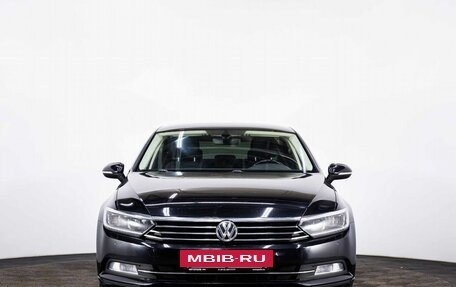 Volkswagen Passat B8 рестайлинг, 2015 год, 1 780 000 рублей, 2 фотография