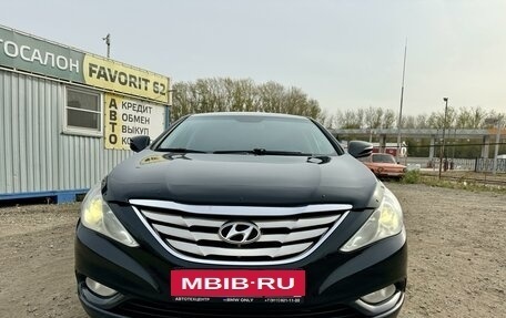 Hyundai Sonata VI, 2011 год, 1 160 000 рублей, 5 фотография