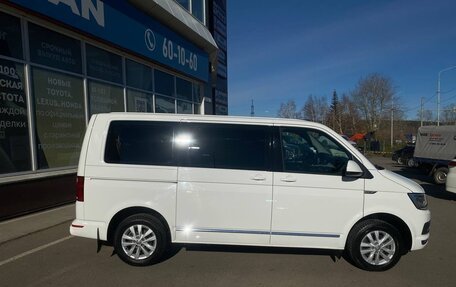 Volkswagen Caravelle T6 рестайлинг, 2019 год, 3 290 000 рублей, 2 фотография