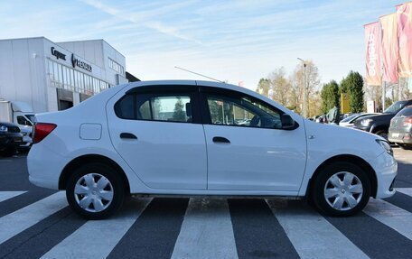 Renault Logan II, 2015 год, 779 000 рублей, 4 фотография