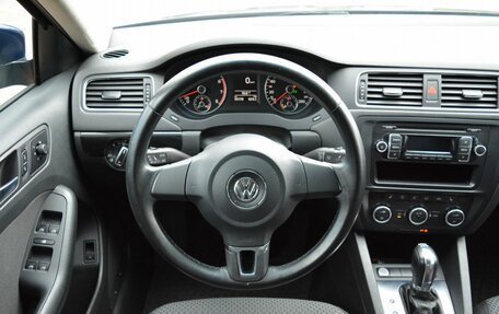 Volkswagen Jetta VI, 2013 год, 1 421 590 рублей, 21 фотография