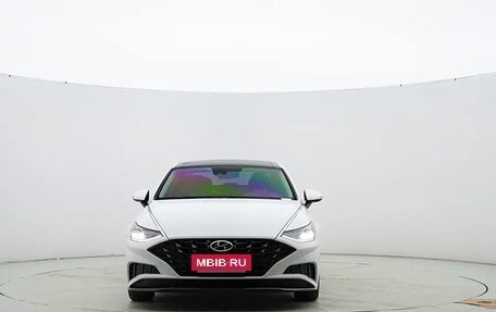 Hyundai Sonata VIII, 2021 год, 1 850 000 рублей, 2 фотография