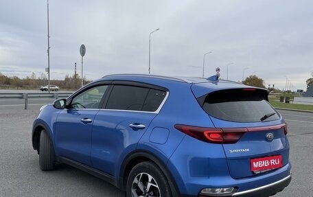 KIA Sportage IV рестайлинг, 2019 год, 2 210 000 рублей, 1 фотография