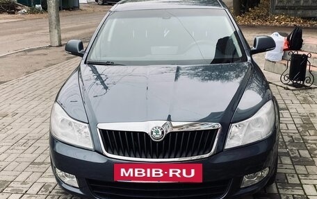 Skoda Octavia, 2010 год, 1 020 000 рублей, 2 фотография