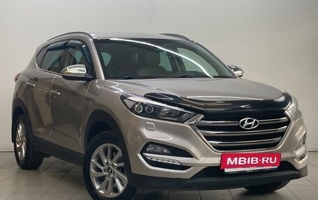 Hyundai Tucson III, 2017 год, 2 370 000 рублей, 3 фотография