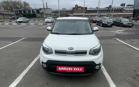 KIA Soul II рестайлинг, 2018 год, 1 730 000 рублей, 11 фотография