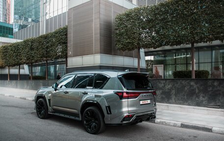 Lexus LX, 2022 год, 23 000 000 рублей, 2 фотография