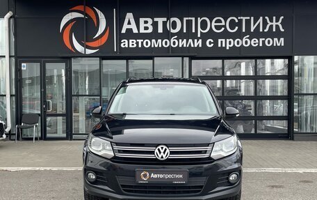 Volkswagen Tiguan I, 2015 год, 1 799 000 рублей, 2 фотография