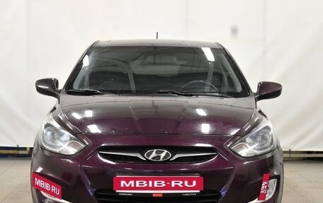 Hyundai Solaris II рестайлинг, 2011 год, 810 000 рублей, 3 фотография