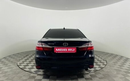 Toyota Camry, 2018 год, 2 219 000 рублей, 6 фотография