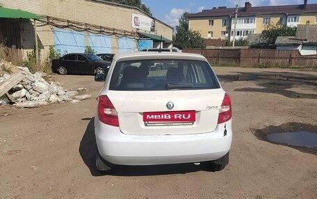 Skoda Fabia II, 2012 год, 580 000 рублей, 3 фотография