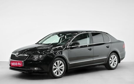 Skoda Superb III рестайлинг, 2014 год, 1 255 000 рублей, 1 фотография