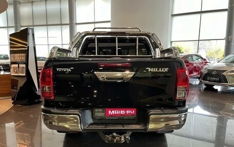 Toyota Hilux VIII, 2019 год, 4 910 000 рублей, 6 фотография