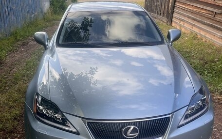 Lexus IS II рестайлинг 2, 2006 год, 1 250 000 рублей, 3 фотография