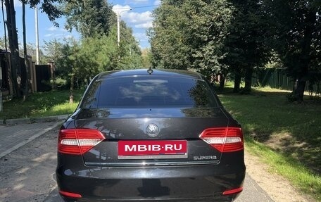 Skoda Superb III рестайлинг, 2013 год, 1 650 000 рублей, 22 фотография