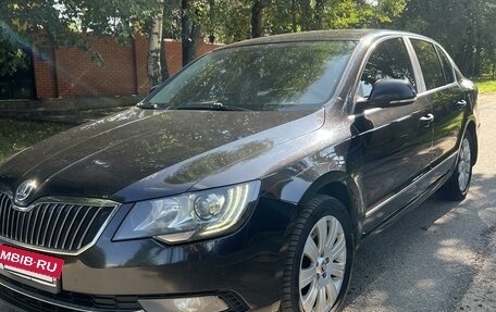 Skoda Superb III рестайлинг, 2013 год, 1 650 000 рублей, 15 фотография