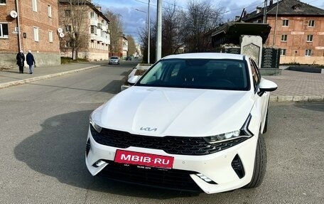 KIA K5, 2021 год, 2 600 000 рублей, 1 фотография