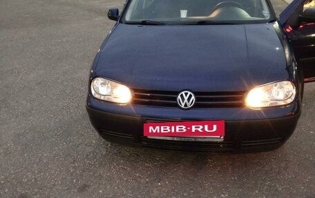 Volkswagen Golf IV, 1999 год, 380 000 рублей, 2 фотография