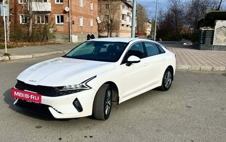 KIA K5, 2021 год, 2 600 000 рублей, 3 фотография