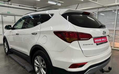 Hyundai Santa Fe III рестайлинг, 2016 год, 2 580 000 рублей, 6 фотография