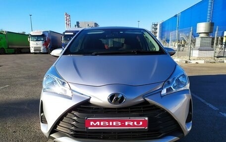 Toyota Vitz, 2019 год, 1 180 000 рублей, 2 фотография