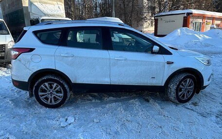 Ford Kuga III, 2018 год, 2 300 000 рублей, 4 фотография