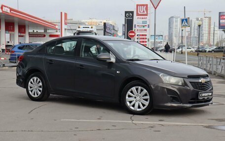 Chevrolet Cruze II, 2013 год, 940 000 рублей, 3 фотография