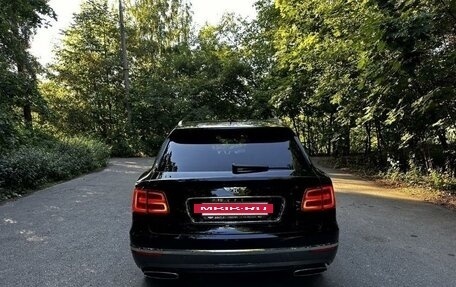 Bentley Bentayga I, 2016 год, 15 300 000 рублей, 8 фотография