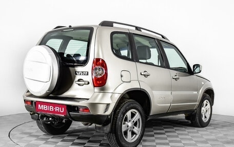 Chevrolet Niva I рестайлинг, 2015 год, 590 000 рублей, 5 фотография