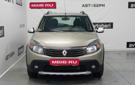 Renault Sandero I, 2014 год, 849 000 рублей, 2 фотография