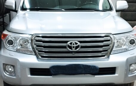 Toyota Land Cruiser 200, 2012 год, 3 700 000 рублей, 4 фотография