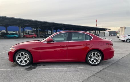 Alfa Romeo Giulia II, 2018 год, 2 750 000 рублей, 8 фотография