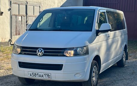 Volkswagen Caravelle T5, 2012 год, 2 049 999 рублей, 1 фотография