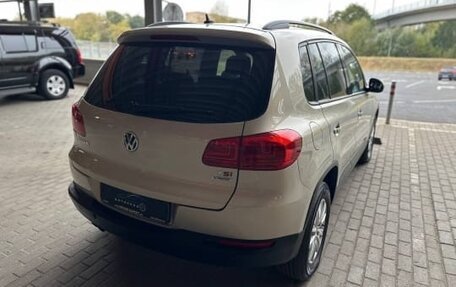 Volkswagen Tiguan I, 2012 год, 1 365 000 рублей, 2 фотография