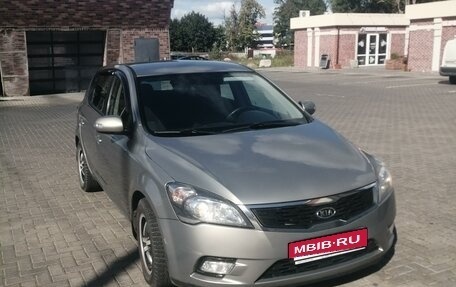 KIA cee'd I рестайлинг, 2010 год, 1 080 000 рублей, 1 фотография