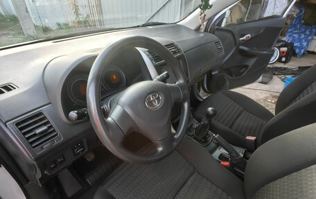 Toyota Corolla, 2008 год, 1 002 000 рублей, 9 фотография