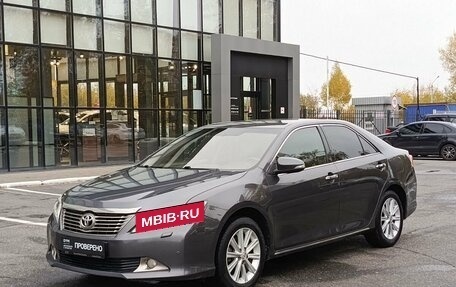 Toyota Camry, 2013 год, 1 900 600 рублей, 1 фотография