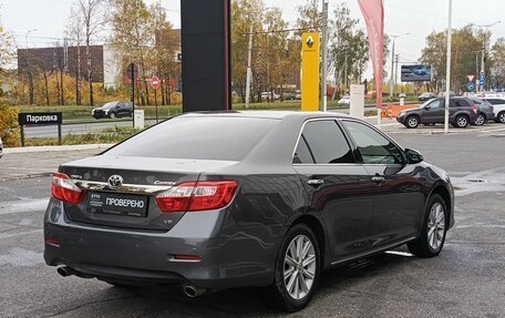 Toyota Camry, 2013 год, 1 900 600 рублей, 5 фотография