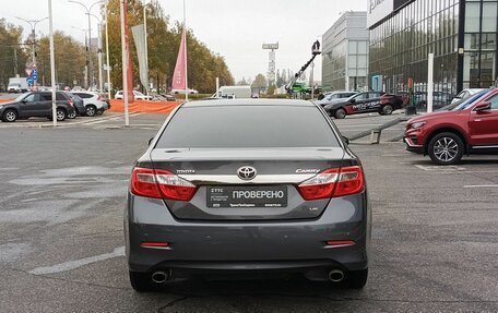 Toyota Camry, 2013 год, 1 900 600 рублей, 6 фотография