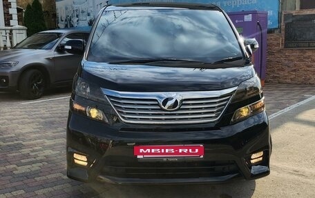 Toyota Vellfire I, 2009 год, 2 200 000 рублей, 18 фотография